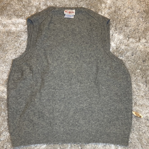 Vintage Wool Menswear Sweater Vest 100% Lambswool Made in England - Picture 13 of 16